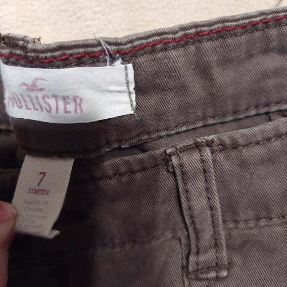 Hollister shorts - Picture 2 of 4